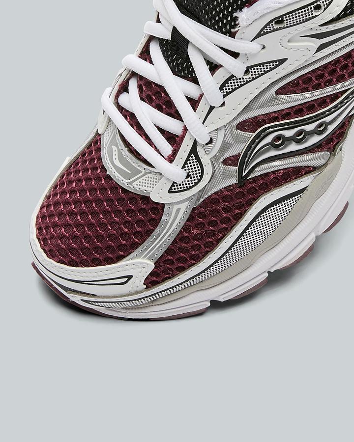 Womens ProGrid Omni 9 Trainer image 5