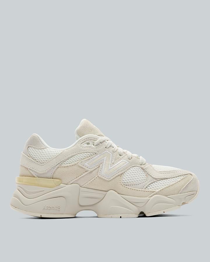 Junior 9060 Trainer image 3