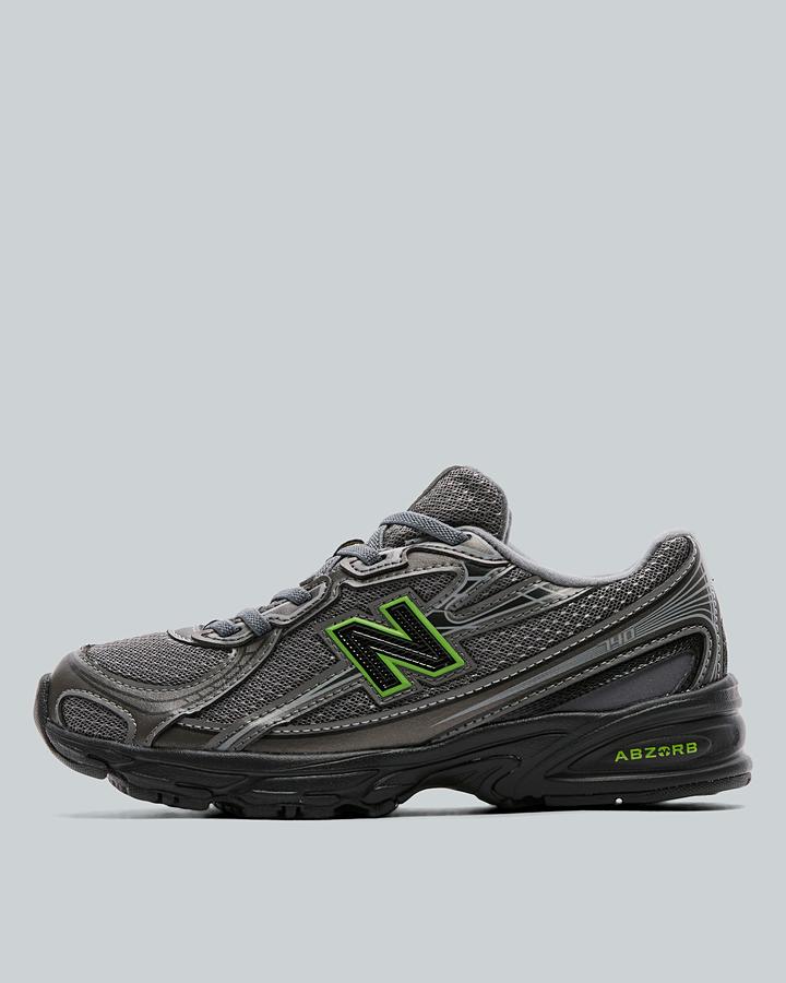 Infant 740 Trainer image 1