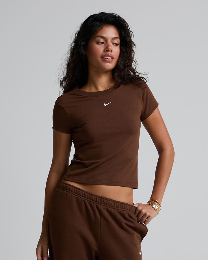 Womens Sportswear Chill Knit Crop Top image 4
