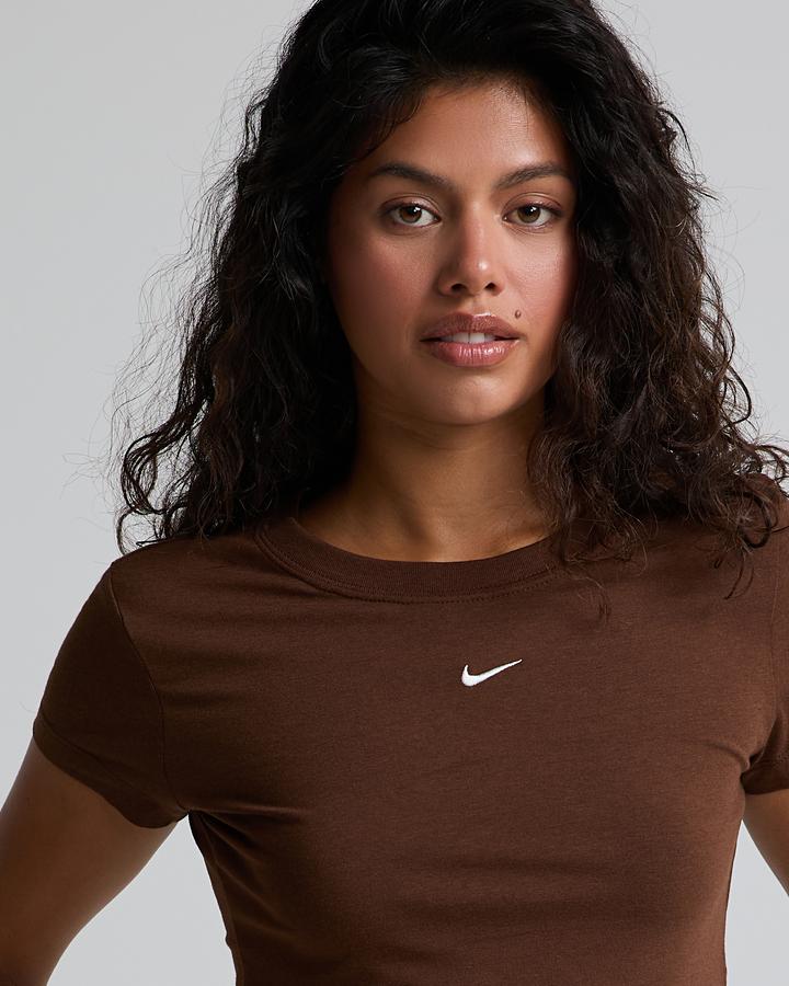 Womens Sportswear Chill Knit Crop Top image 5