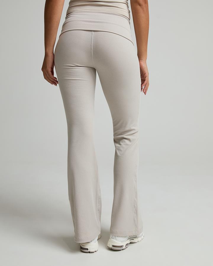 Womens Sportswear Chill Knit Mid-Rise Ribbed Legging image 3