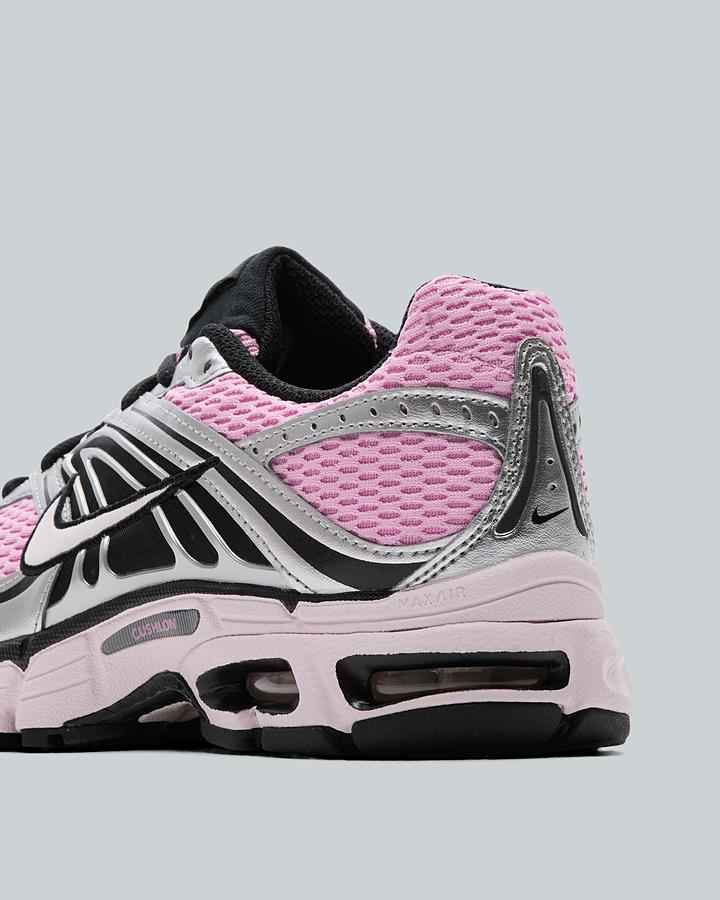 Womens Air Max Moto 2K Trainer image 6