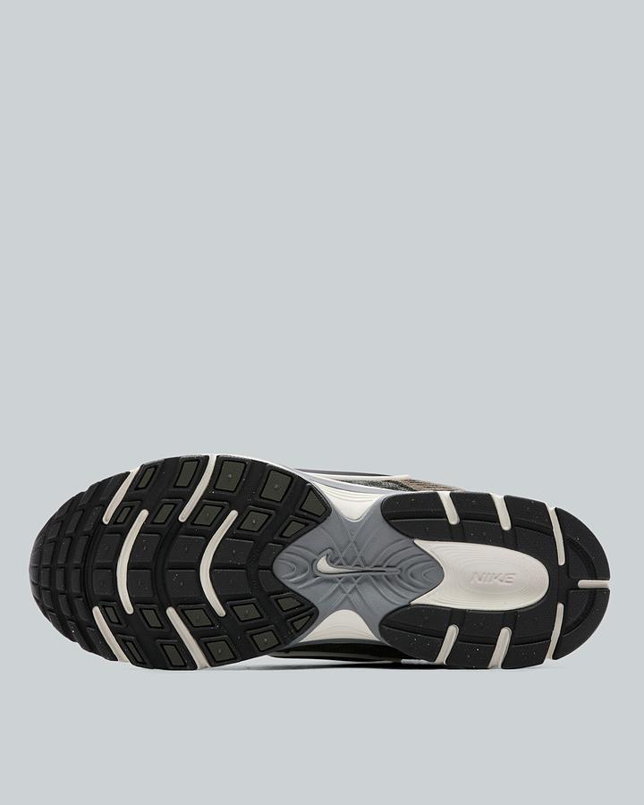 V5 RNR Trainer image 4