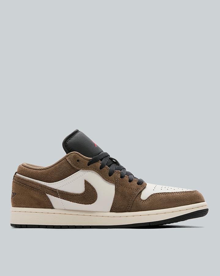 Air Jordan 1 Low Trainer image 3