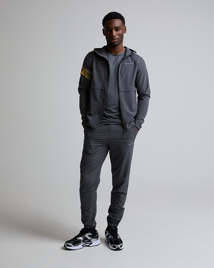 Distance Woven Running Pant image 2