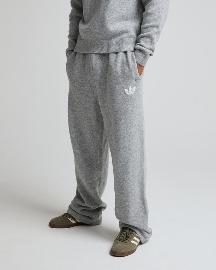 Trefoil Essential Knit Pant image 1