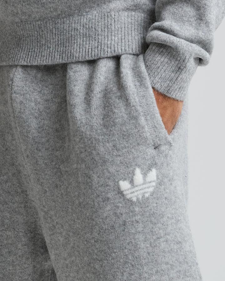 Trefoil Essential Knit Pant image 4