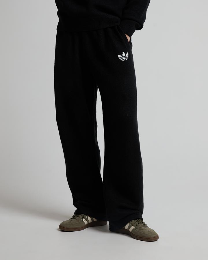 Trefoil Essential Knit Pant image 1