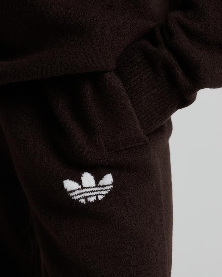 Womens Essential Knit Pant image 5