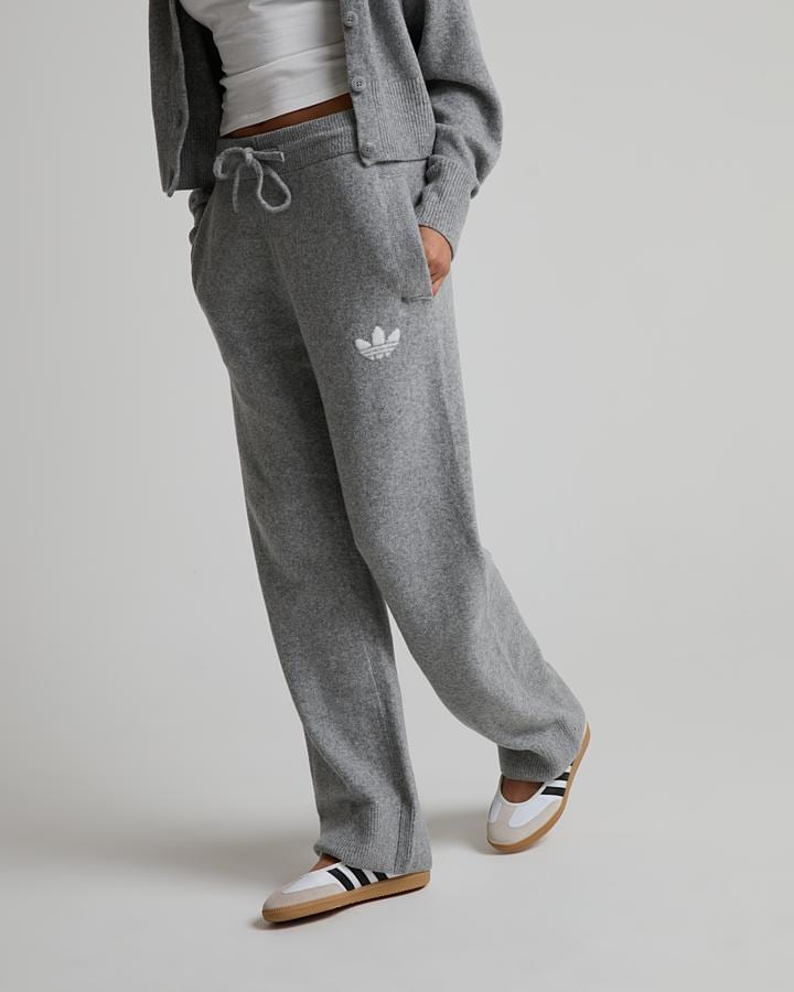 Womens Essential Knit Pant image 2