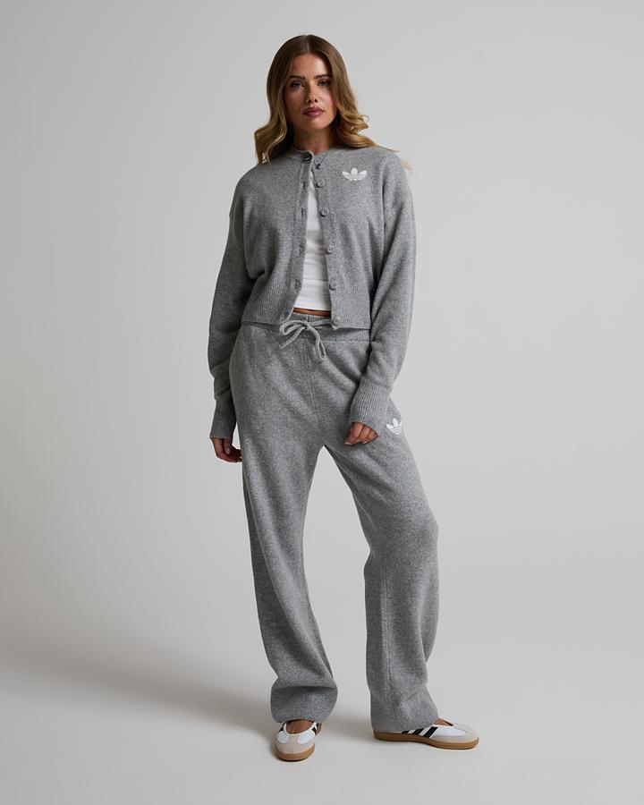 Womens Essential Knit Cardigan image 2