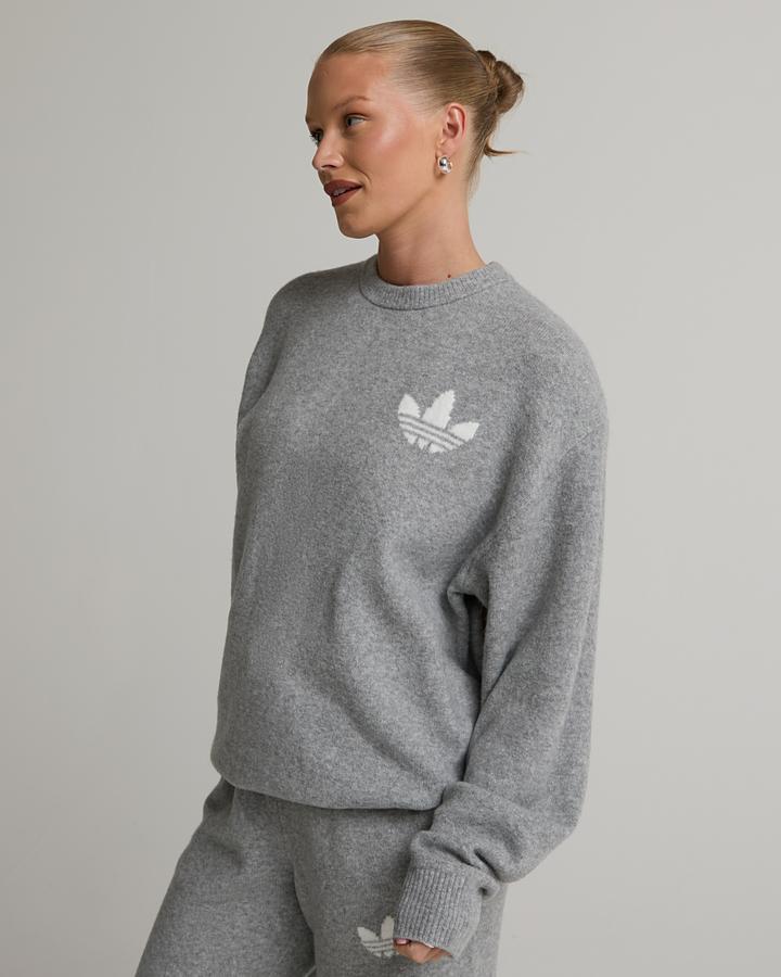 Womens Essential Knit Crewneck Sweatshirt image 4