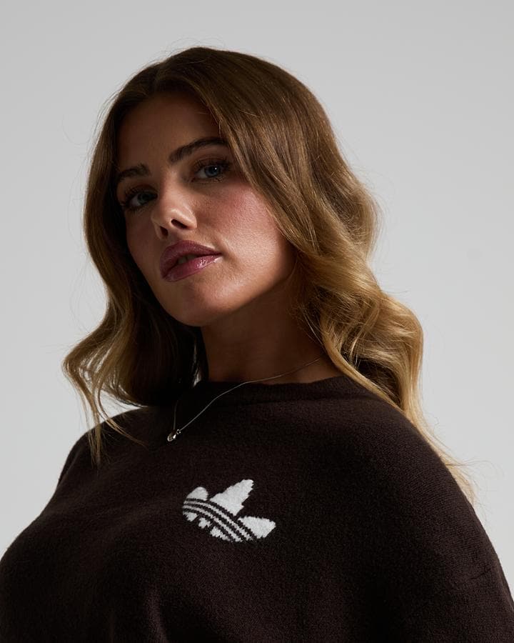 Womens Essential Knit Crew Sweatshirt image 4
