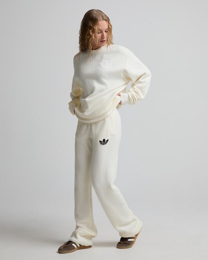 Womens Essential Knit Pant image 2