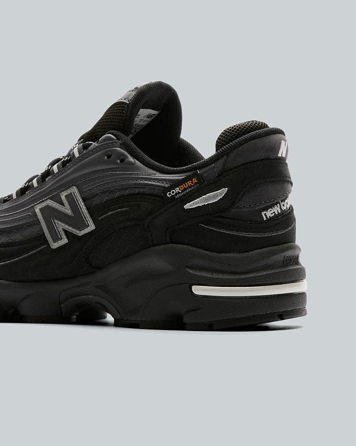 1000 Trainer image 6