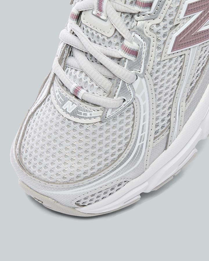 Junior 740 Trainer image 5