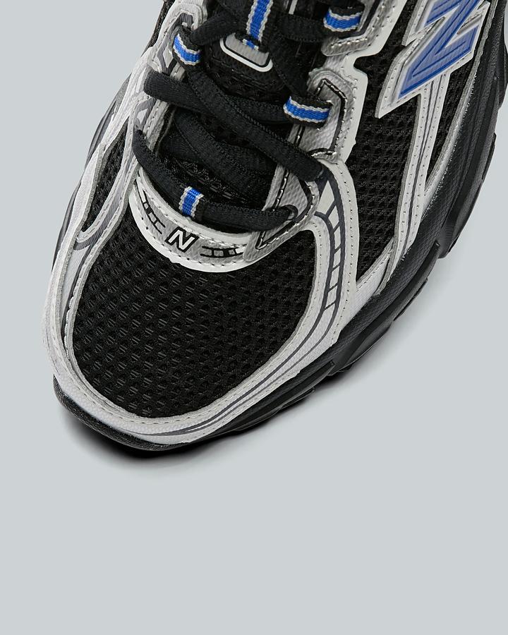 Junior 740 Trainer image 5