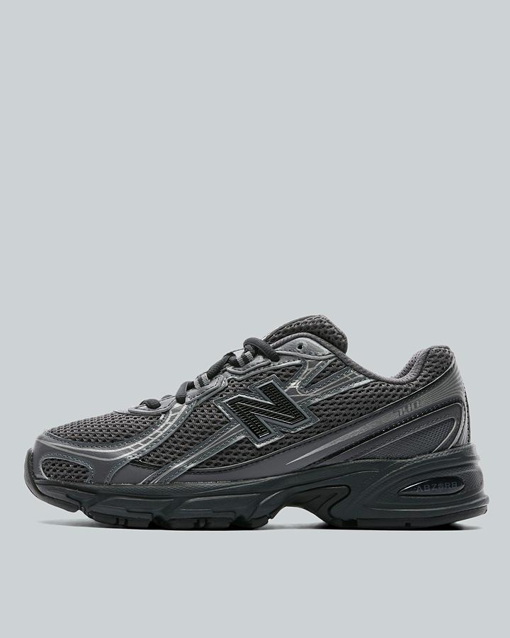 Junior 740 Trainer image 1