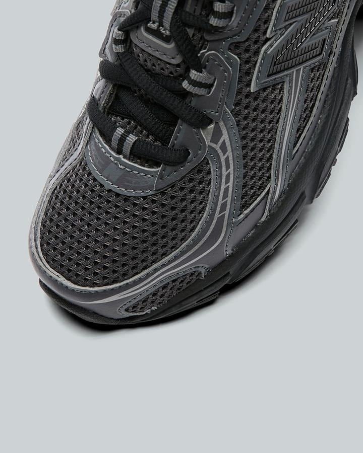 Junior 740 Trainer image 5