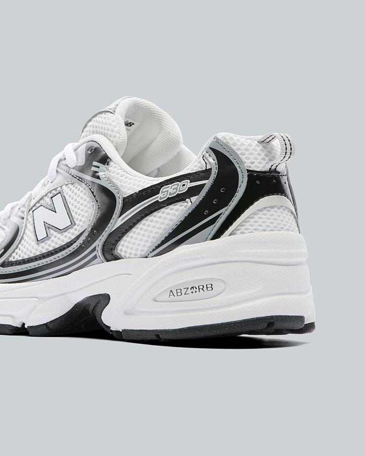 Junior 530 Trainer image 6
