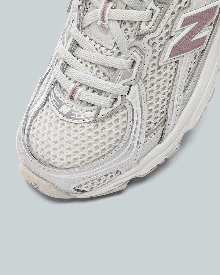 Infant 740 Trainer image 5