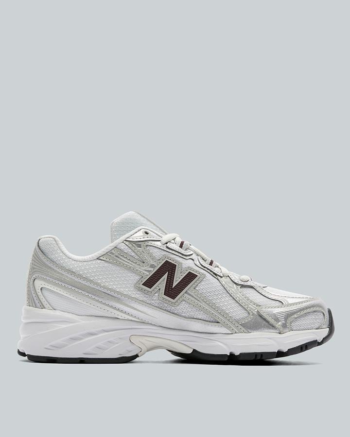 Womens 740 Trainer image 3