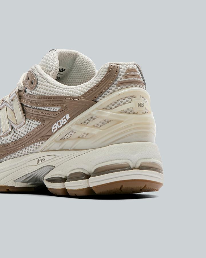 Womens 1906R Trainer image 6