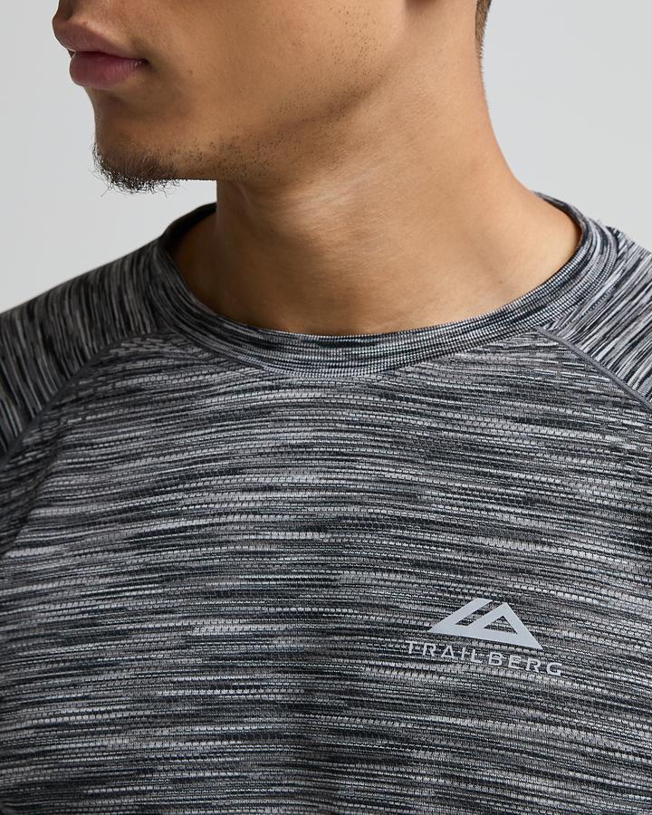 Arc Seamless Long Sleeve T-Shirt image 5