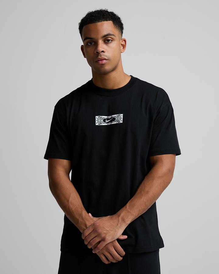 Chateau T-Shirt image 2