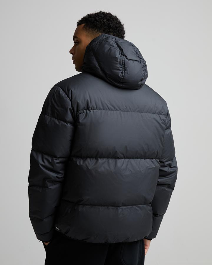 Club Hooded Puffer Jacket image 3