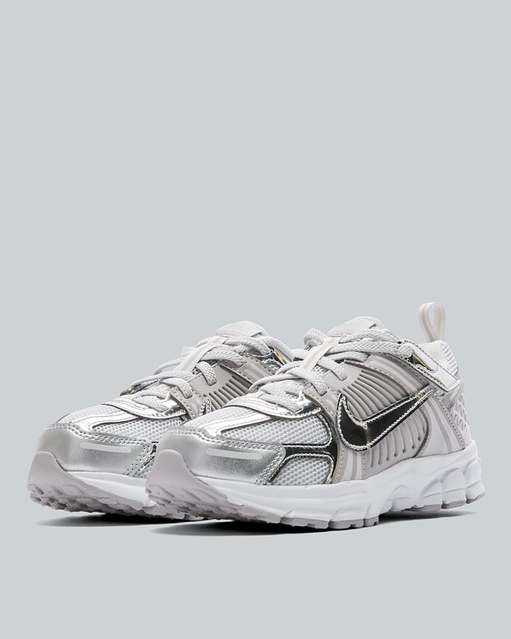 Infant Vomero 5 Trainer image 2