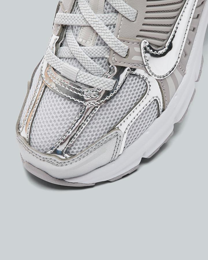 Infant Vomero 5 Trainer image 5