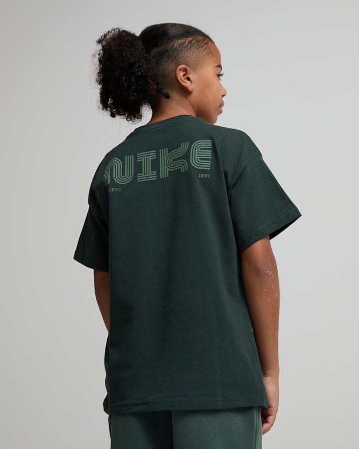 Junior Club Graphic T-Shirt image 1