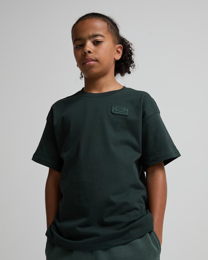 Junior Club Graphic T-Shirt image 3