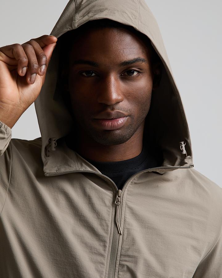 Essential Windbreaker image 5
