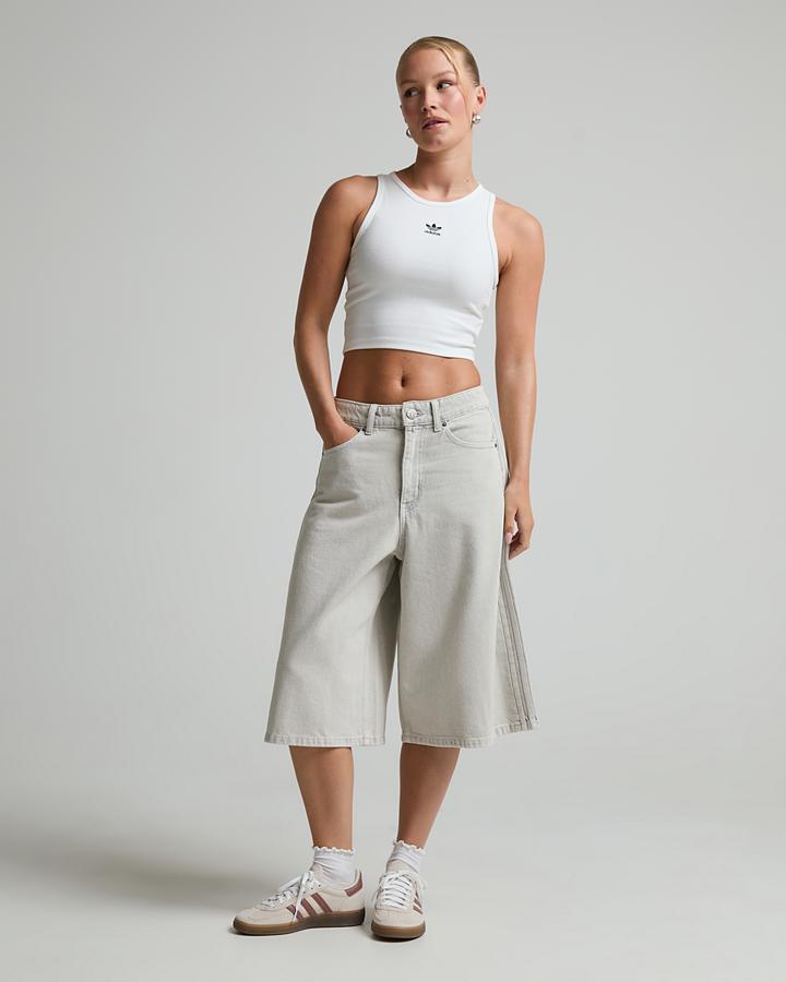 Womens 3-Stripe Denim Jort image 2