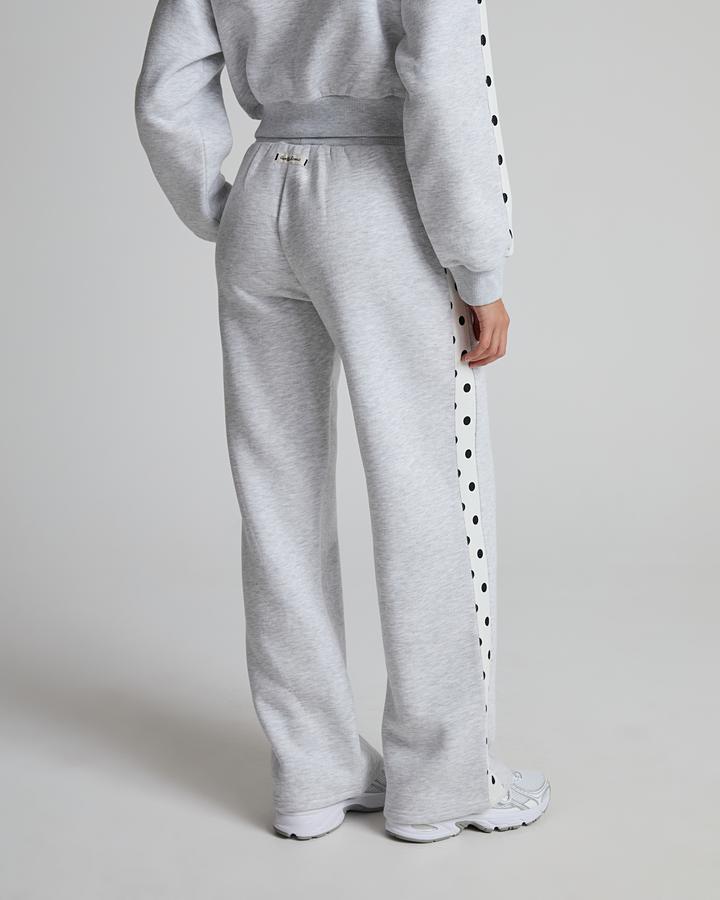 Womens Iconic Dot Loose Jogger image 3