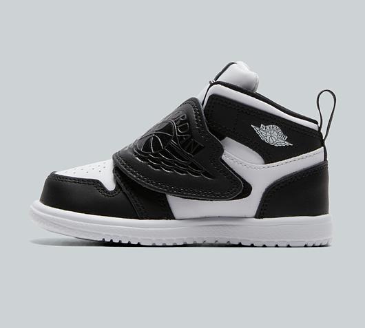 Nursery Sky Jordan 1 Trainer