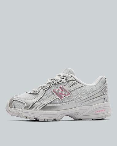 Nursery 740 Trainer