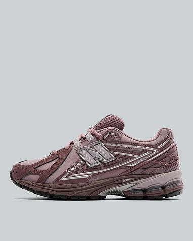 Womens 1906R Trainer