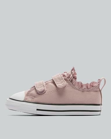 Chuck Taylor All Star Easy-On Ruffles Trainer