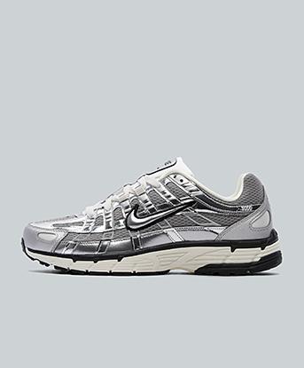 Metallic Silver / Black