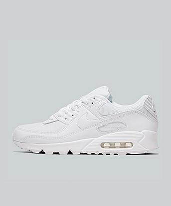 Nike Air Max 90 Trainer in White / White