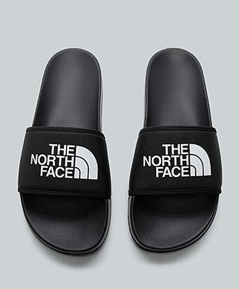 The North Face Base Camp Slide  in Black / White