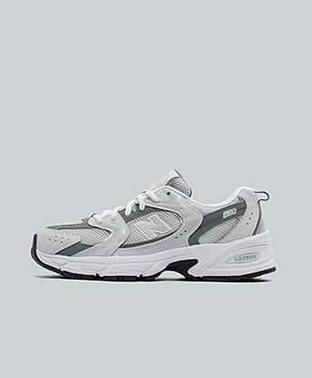New Balance Junior 530 Trainer in Grey Matter