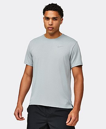 Nike Dri-FIT Miler T-Shirt in Grey Fog