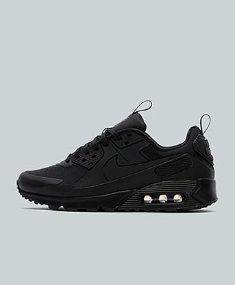Black / Black / Black