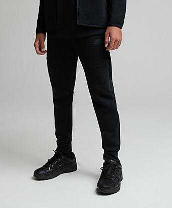 Nike Junior Tech Fleece Pant in Black / Black / Black
