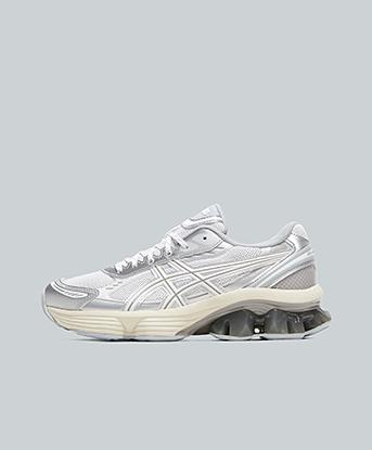 Asics Womens GEL-Kinetic Fluent Trainer in White / White